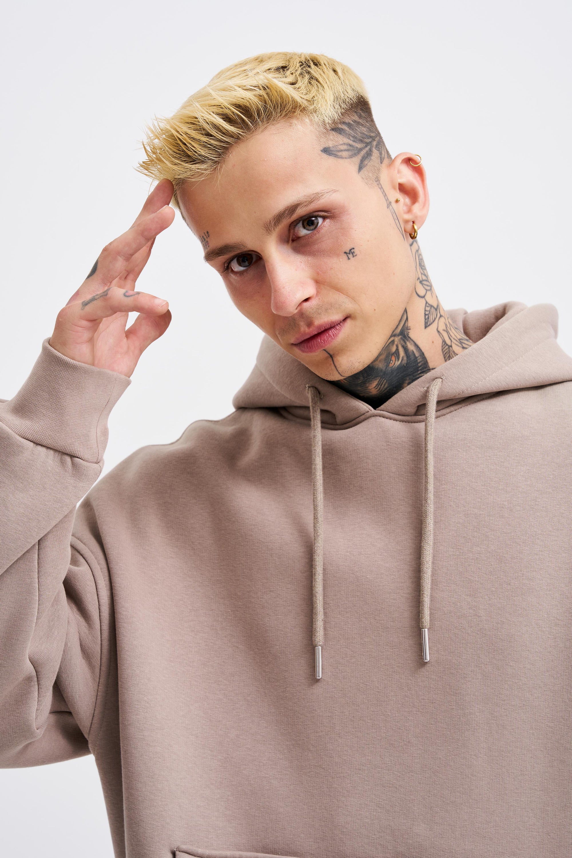 Dla kogo jest Machinist Clothing EU? Styl dla ludzi, którzy cenią autentyczność