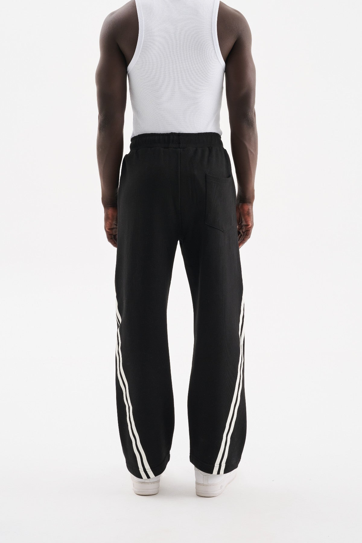 4584033ff98544f15ee4f818a3fe092d