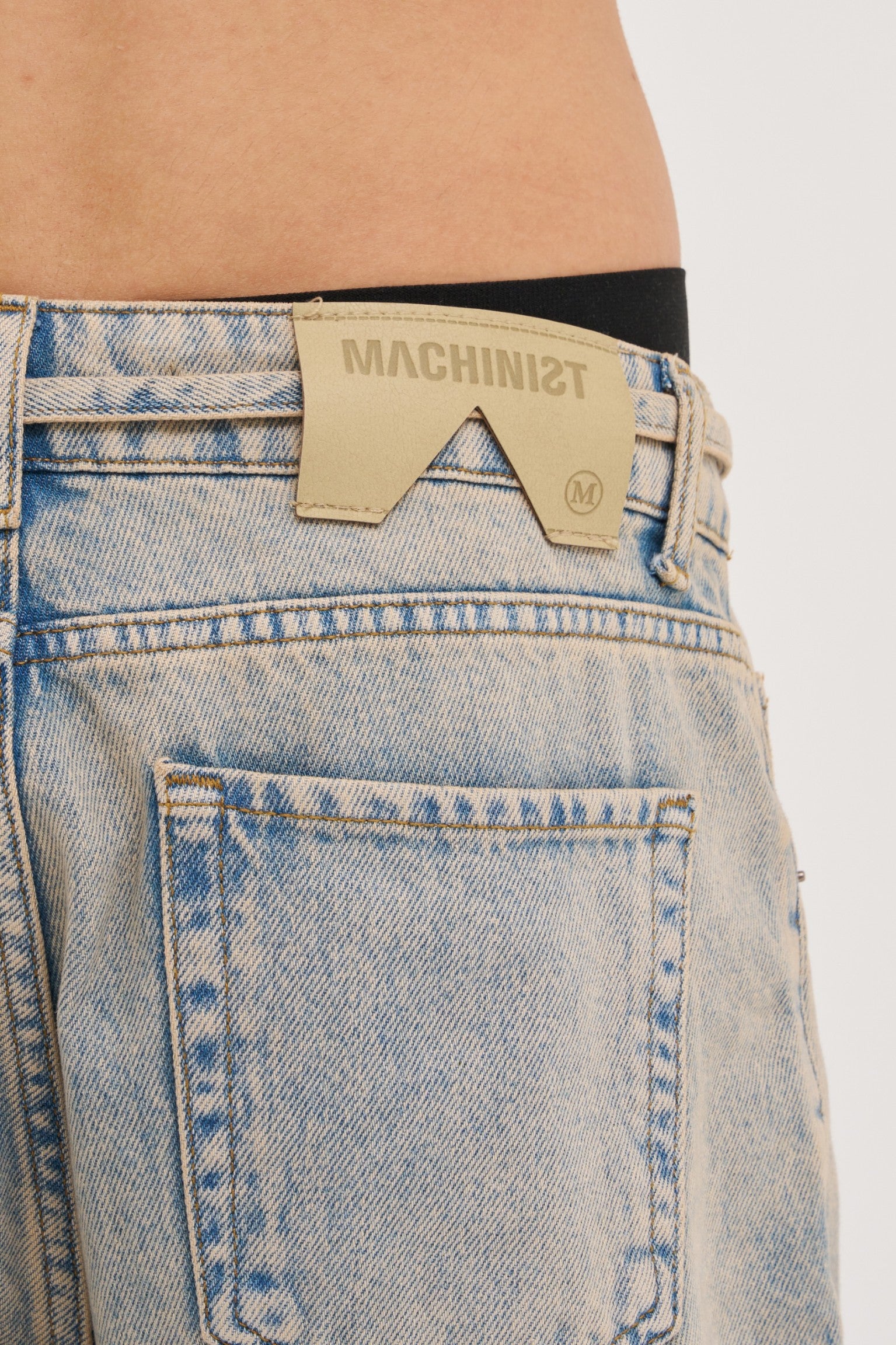 fec2cf3cd31cc7d85810a865229a775e