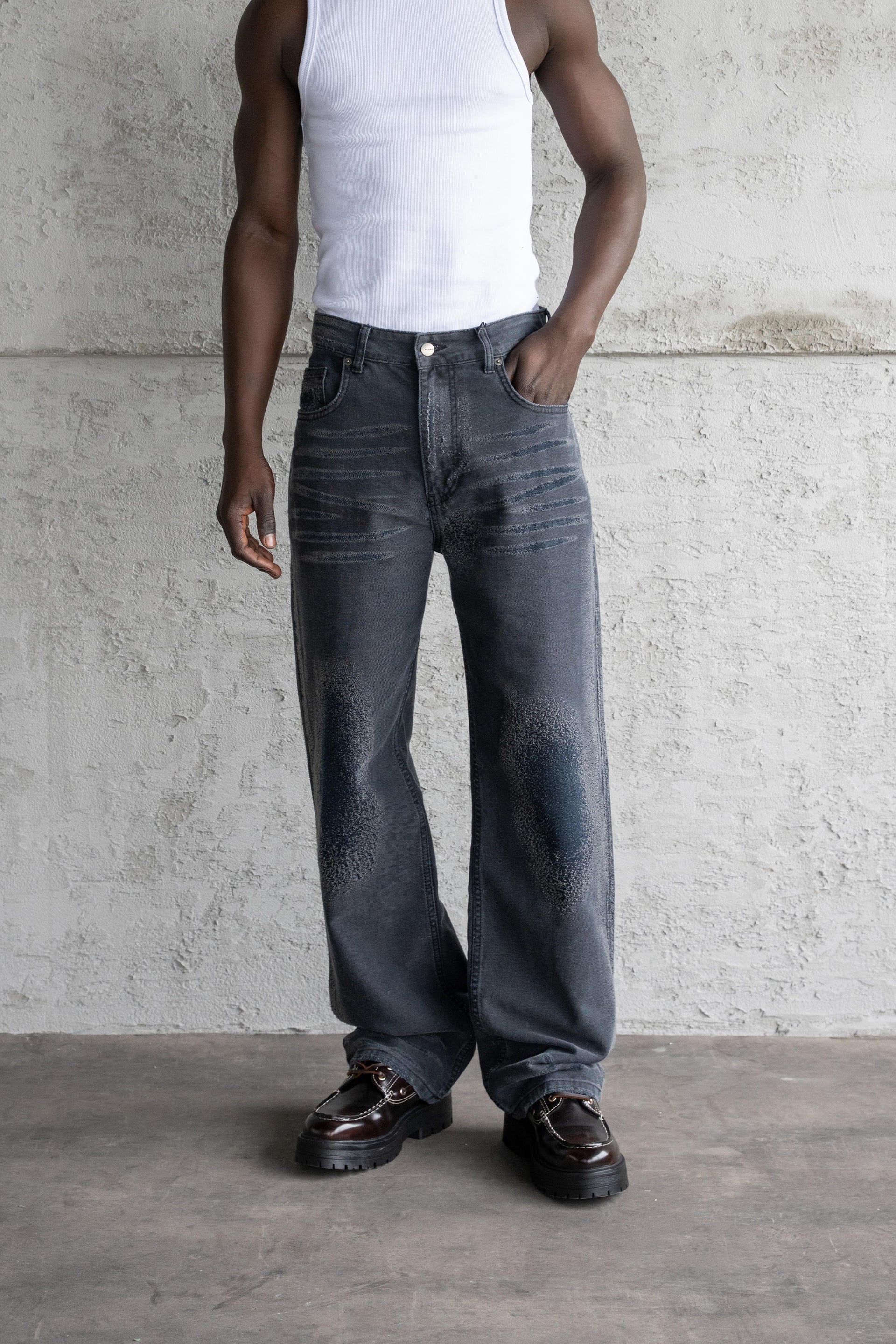 594c7c29a8104ae9a50b4c5523e5c3b3