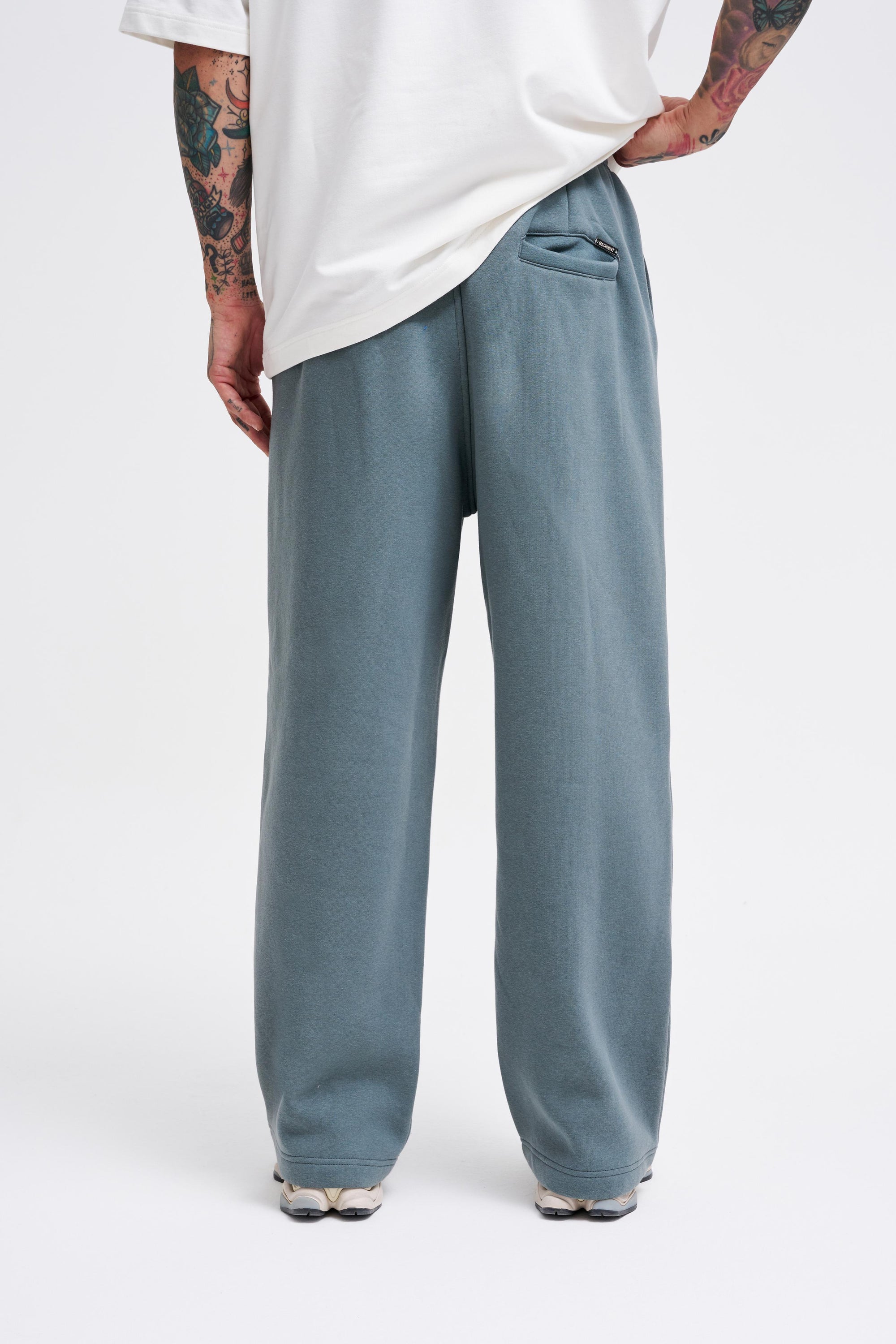 c6867b21cddf9168691baaf2b9239805