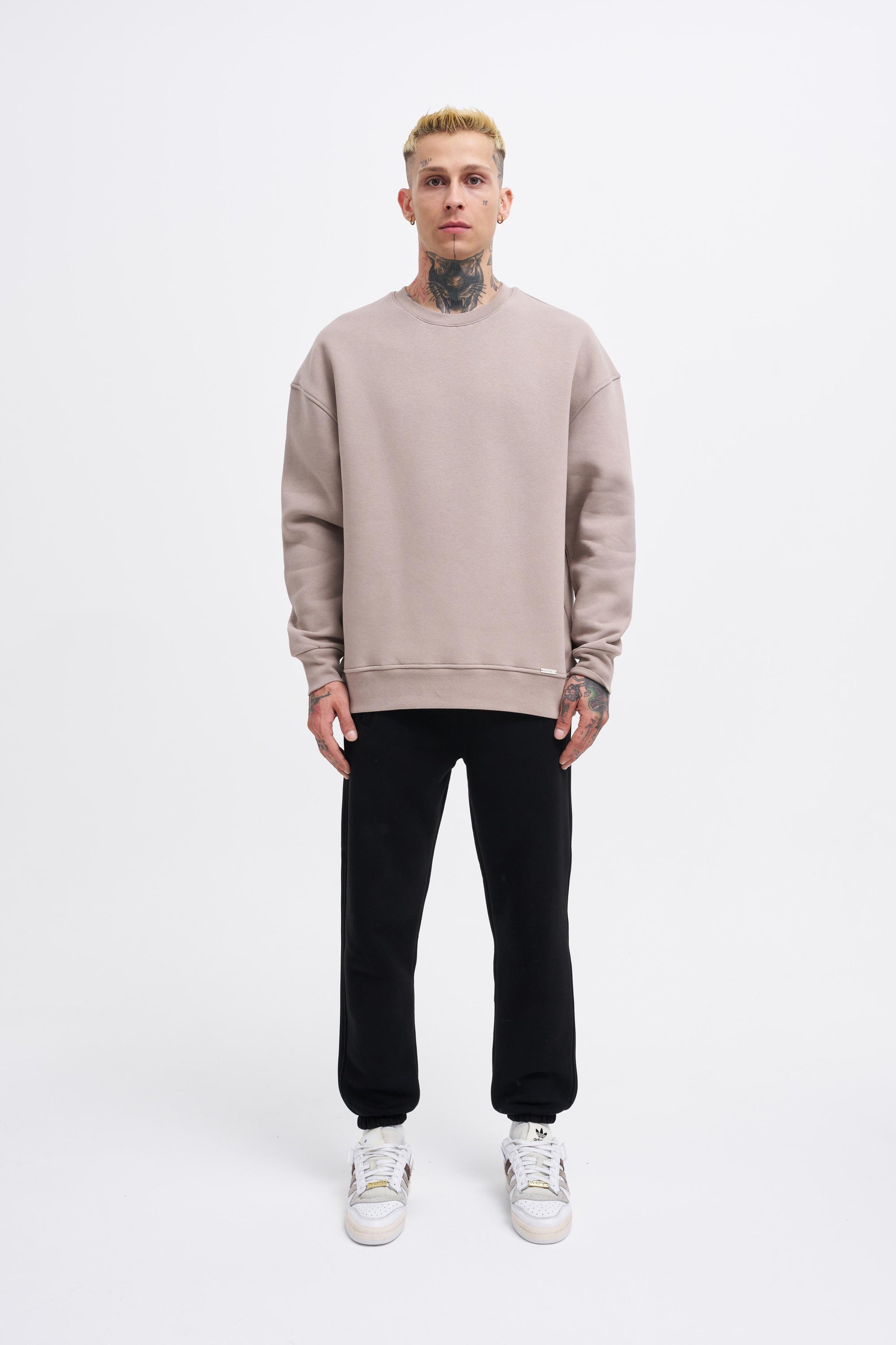 3bf26f5f25e6932f802831c5084ee81b