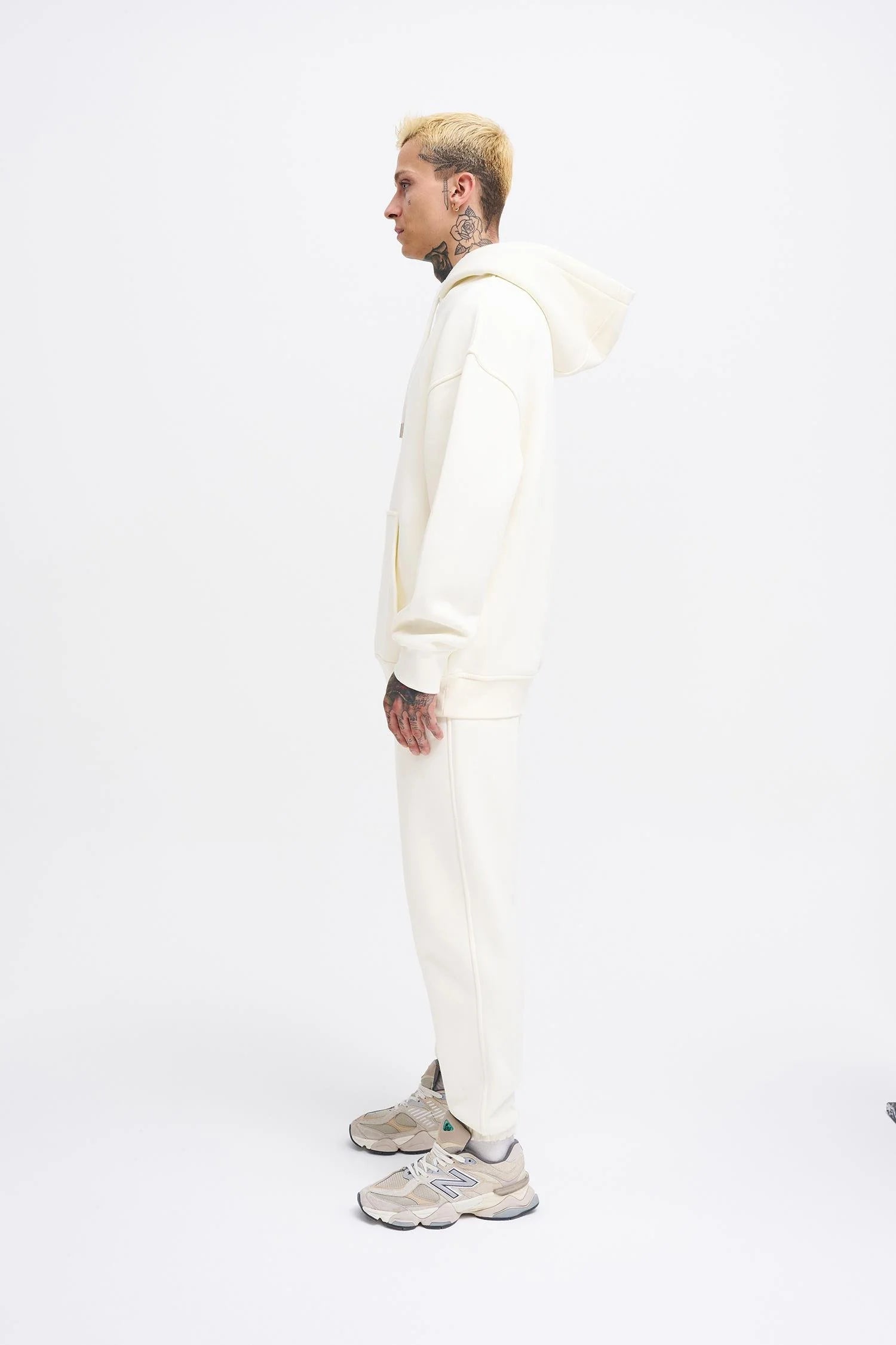 5768258155f2b745e394a087a879761f